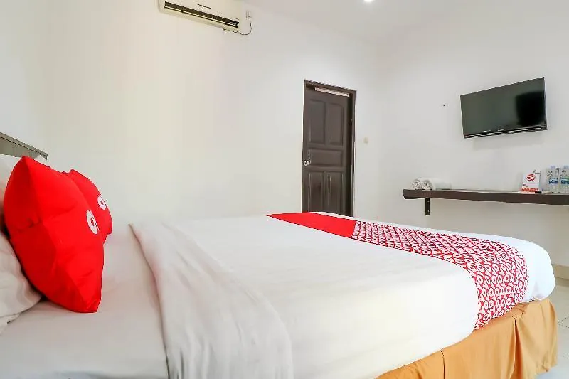 Capital O 1666 Grand Pudjawan Hotel Near Kuta Beach